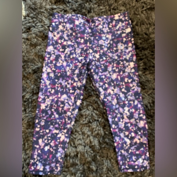 Fabletics size large GUC - Picture 3 of 4